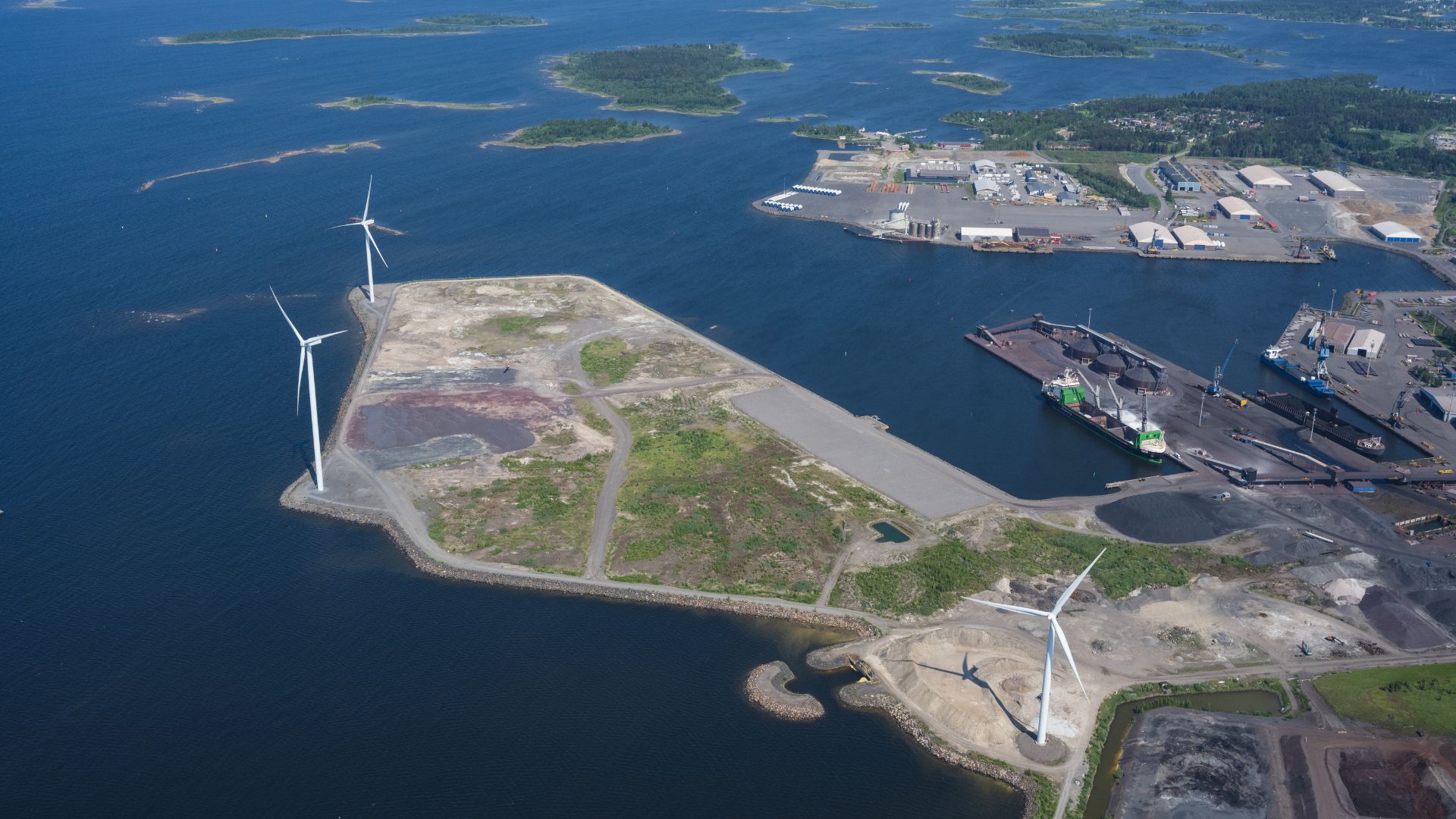 Aerial view of the Port of Raahe.